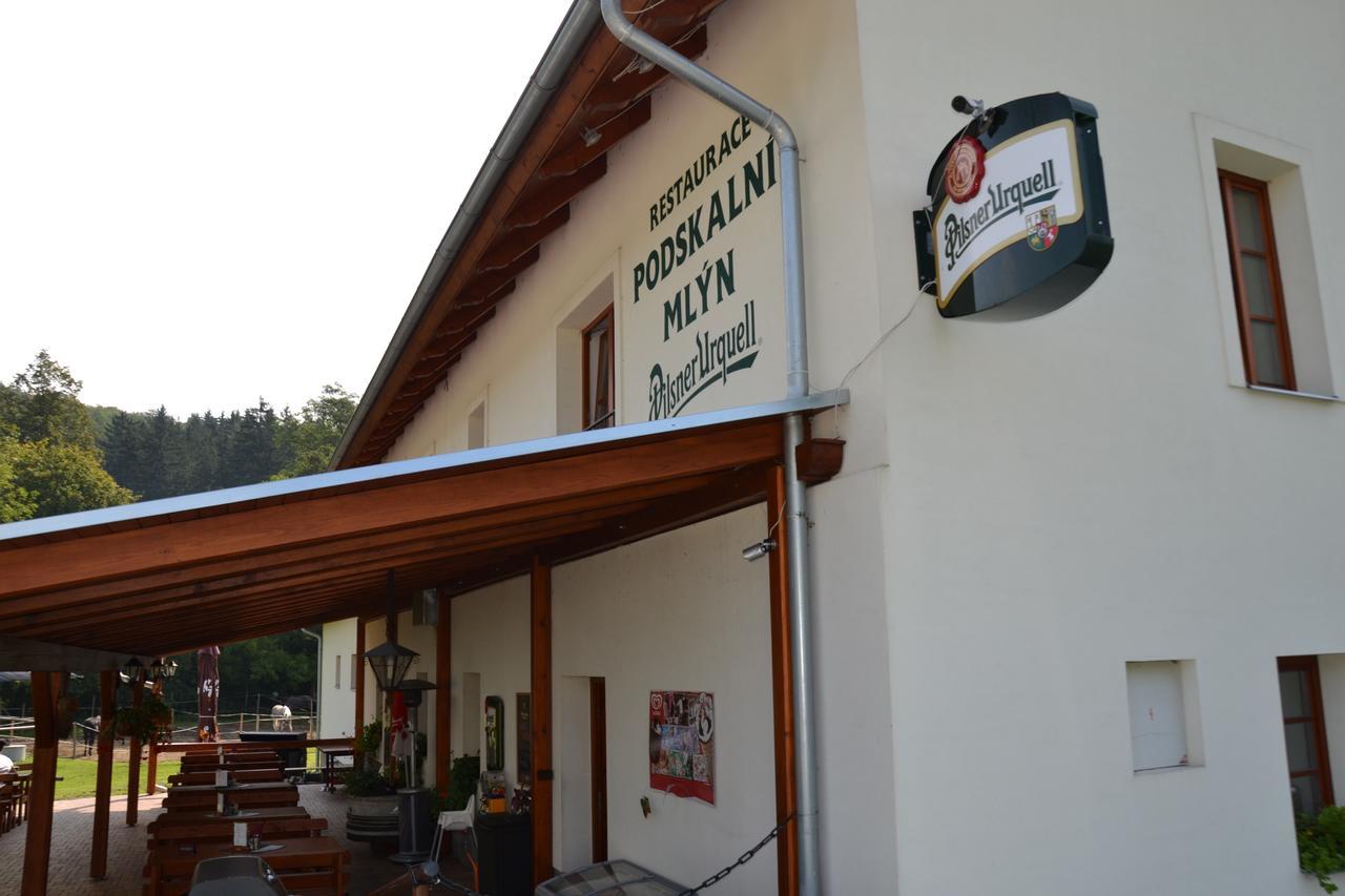 Podskalni Mlyn Hotel Ostopovice Luaran gambar